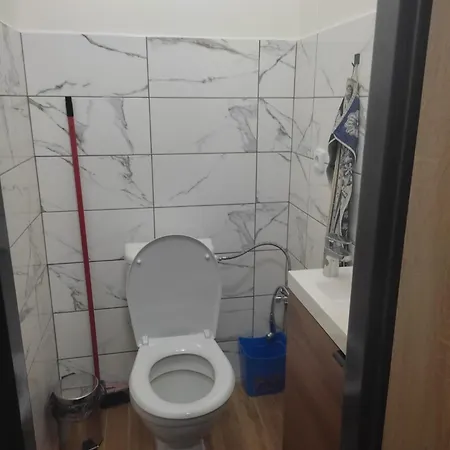 Na Slunku 2 *
